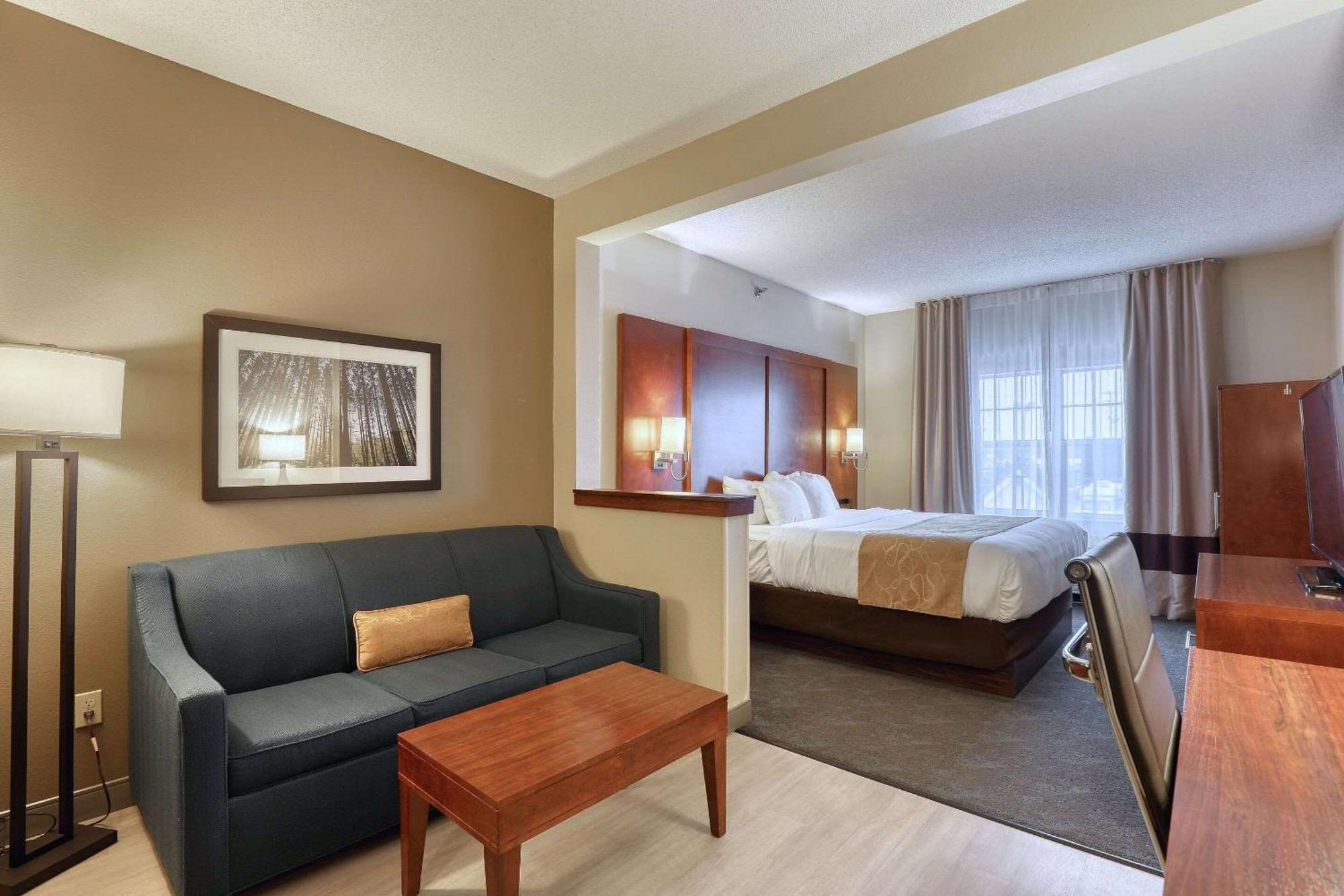 Comfort Suites Appleton Airport Kültér fotó