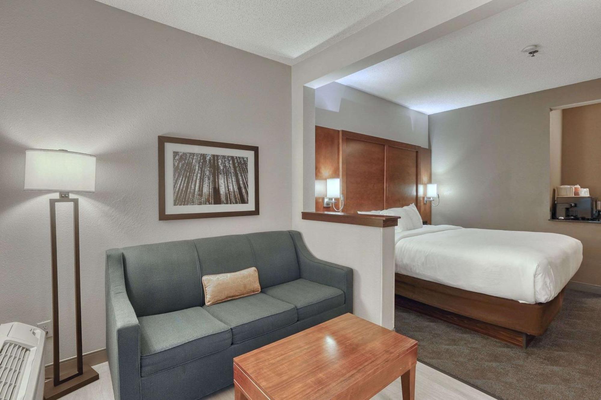 Comfort Suites Appleton Airport Kültér fotó