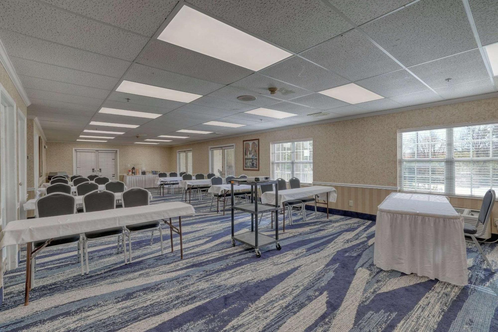 Comfort Suites Appleton Airport Kültér fotó