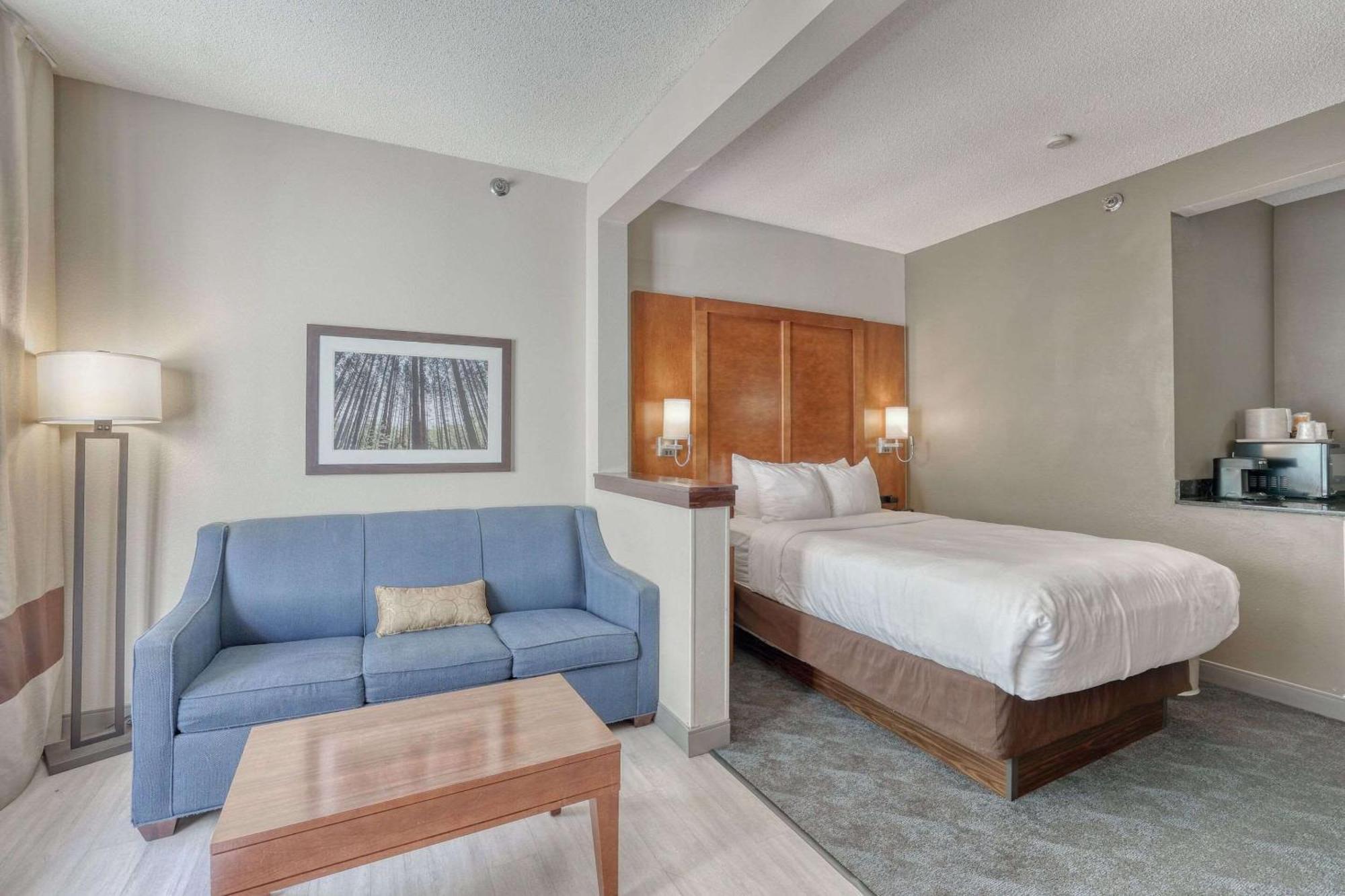 Comfort Suites Appleton Airport Kültér fotó